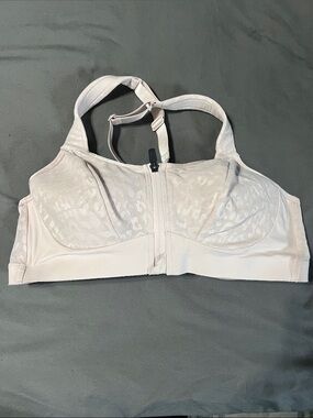 VS sports bra